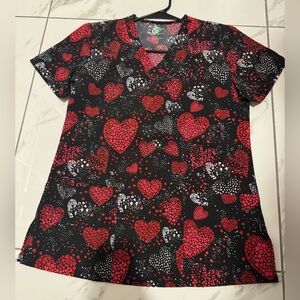 Women's Black and Red Heart Print Scrub Top